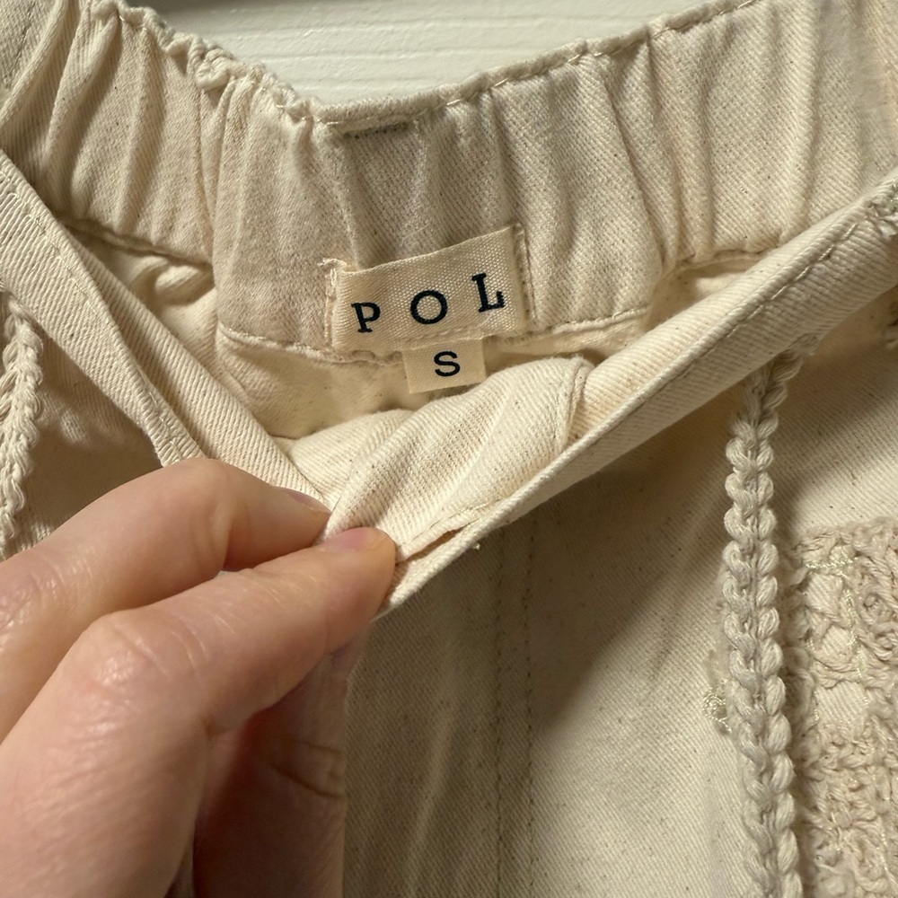 POL Distressed Lace Jogger - Picture 6 of 6